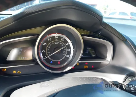 2015 Mazda Mazda3 I Grand Touring z USA, uszkodzony, nr VIN 3MZBM1W75FM172809